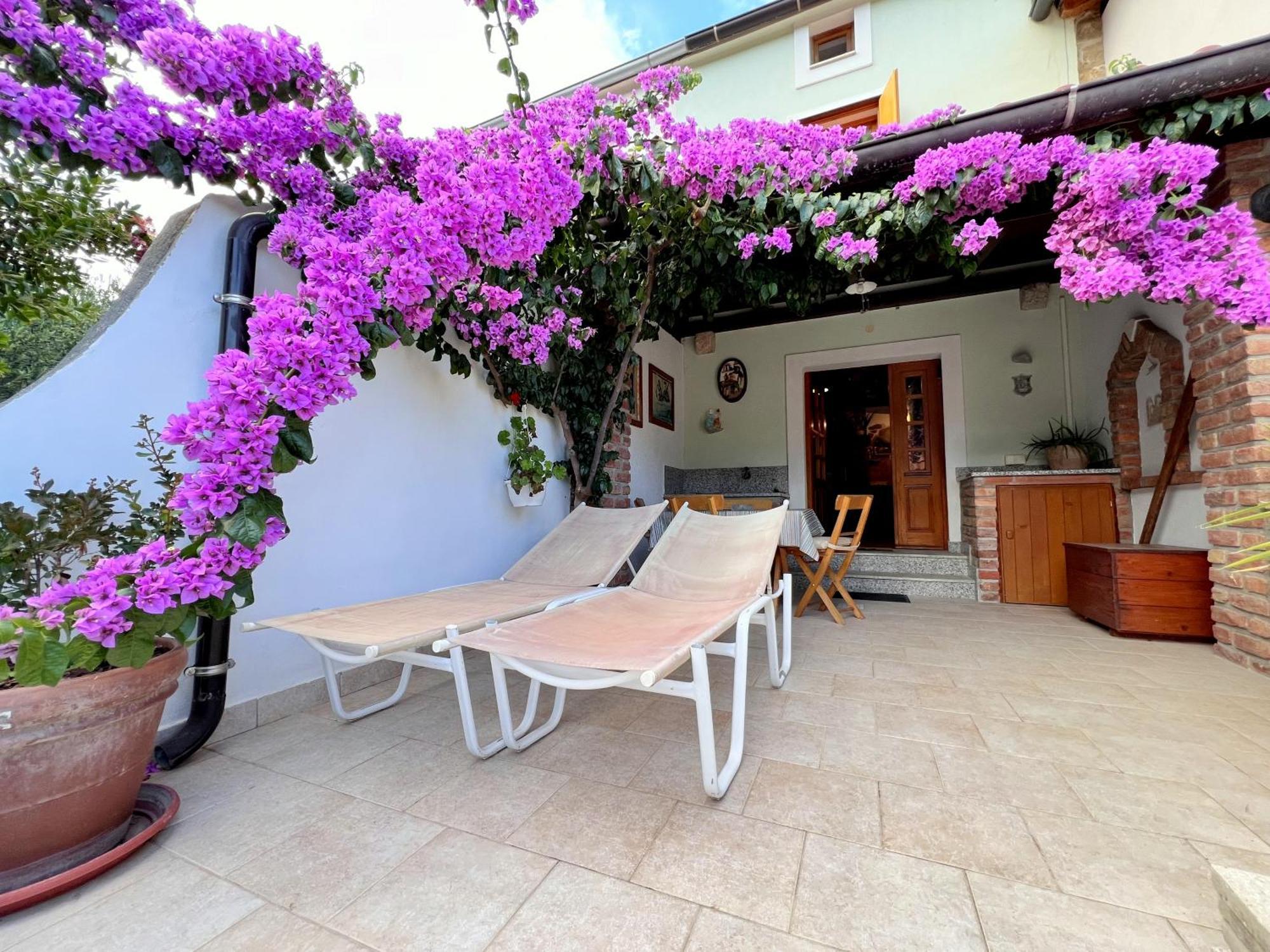 Casa Bella Holiday Home Rab Mundanije Экстерьер фото